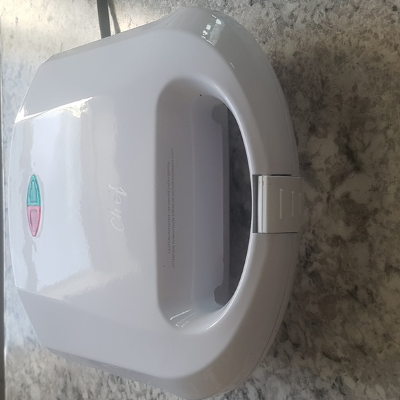 Masterchef Sandwich Maker (Model 043-1150-4) - Picture 2 of 8